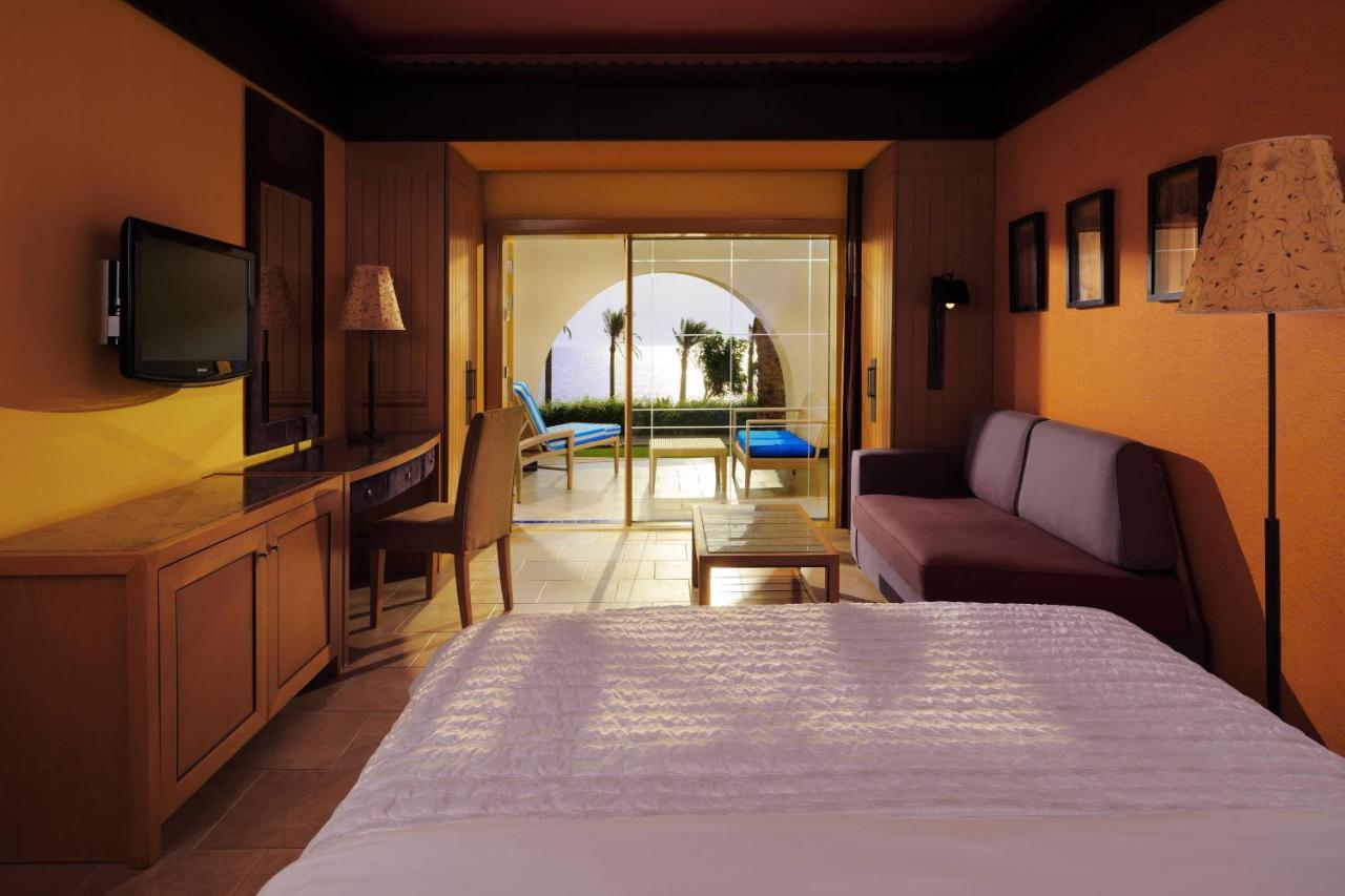 Retac Qunay Dahab Resort & Spa Exterior foto A room at the hotel