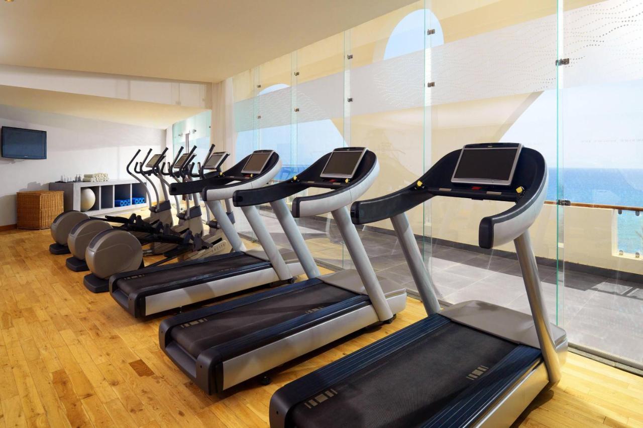 Retac Qunay Dahab Resort & Spa Exterior foto Treadmills in a gym