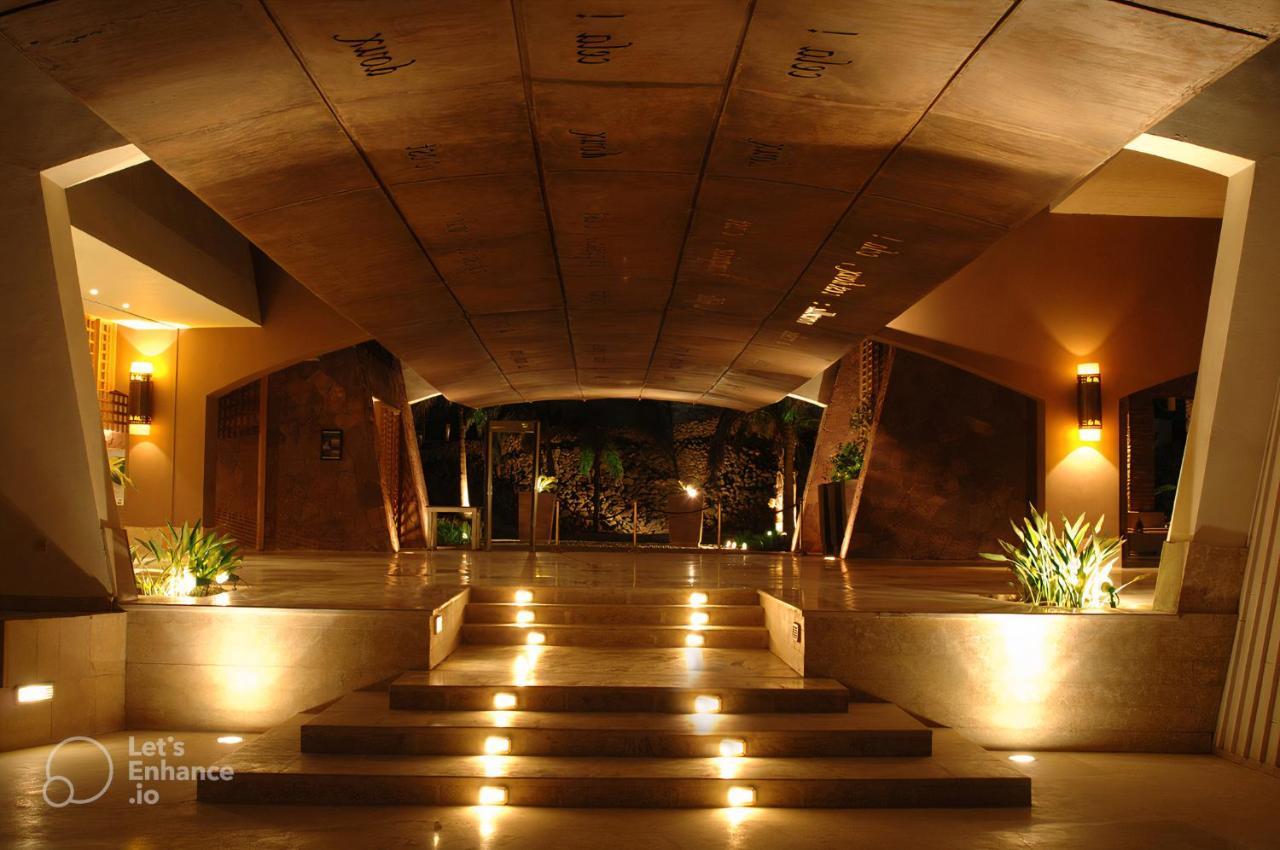 Retac Qunay Dahab Resort & Spa Exterior foto The interior of the hotel