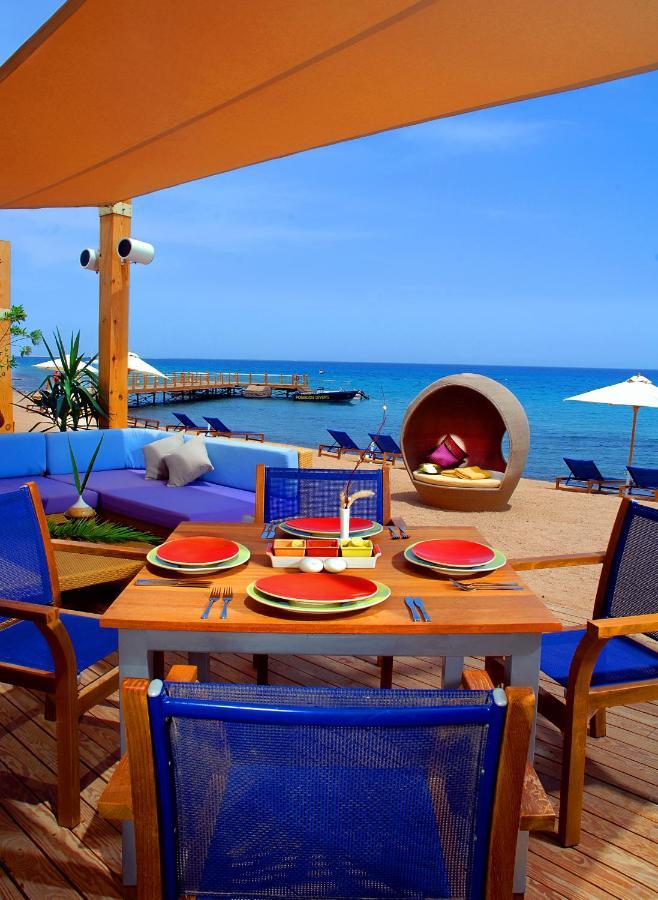 Retac Qunay Dahab Resort & Spa Exterior foto Beach bar in Hurghada